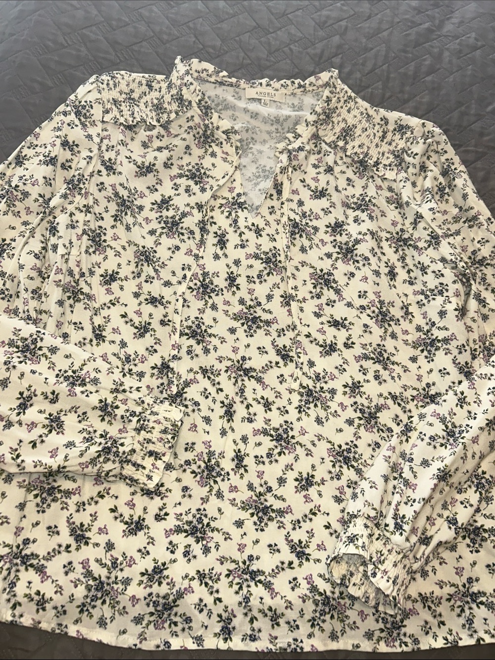 Light Cream Floral Long-Sleeve Blouse